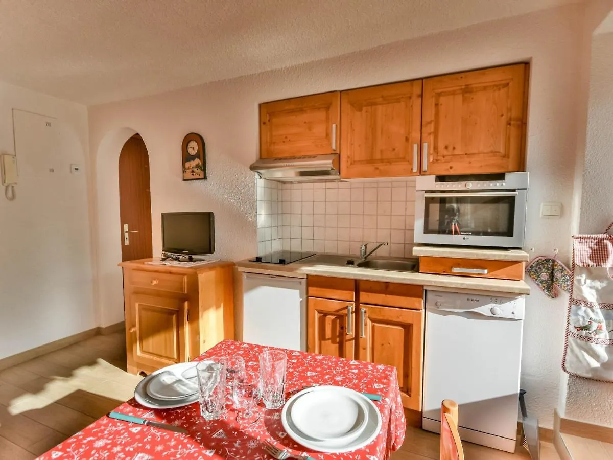 Apartment Grizzli- Charmant T2 Skis Aux Pieds, Piscine Et Tennis, Acces Direct Pistes - Fr-1-685-57 Les Gets